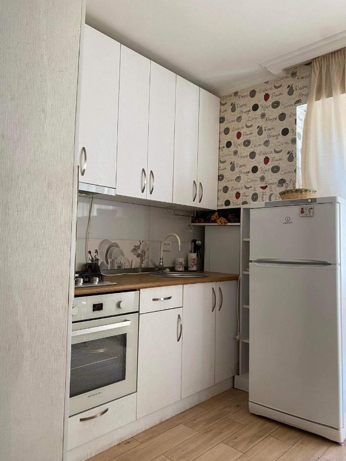 Cosy Home Rustavi  Eksteriør billede
